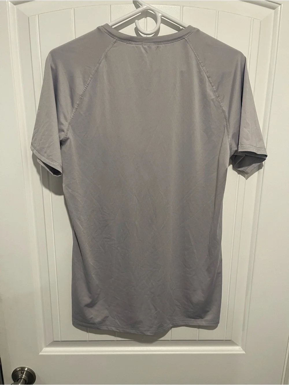 Adidas Men’s Medium Gray Performance Athletic Training Short Sleeve Shirt